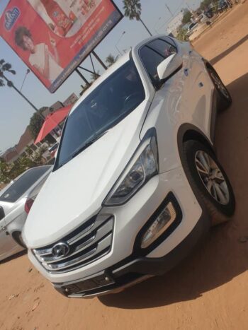 Hyundai Santafe - Image 6